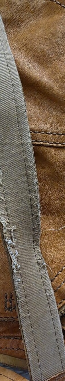 LUCKY Hobo Real Leather Shoulder Bag in Tan - Picture 10 of 15